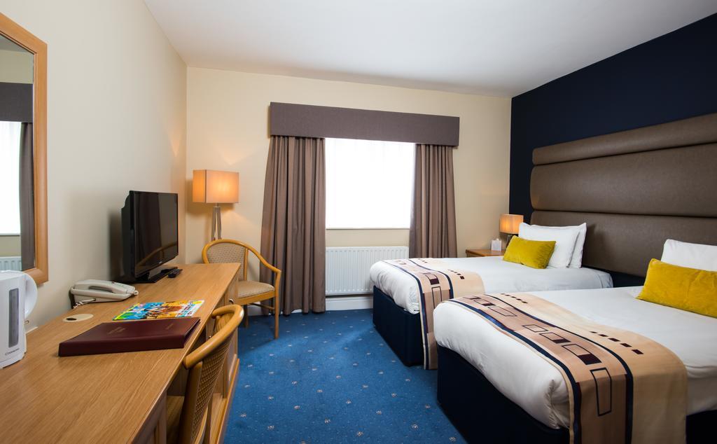 טאצ'האם Mercure Newbury West Grange Hotel מראה חיצוני תמונה