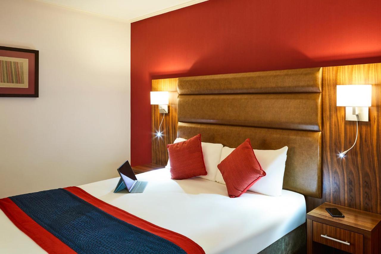 טאצ'האם Mercure Newbury West Grange Hotel מראה חיצוני תמונה